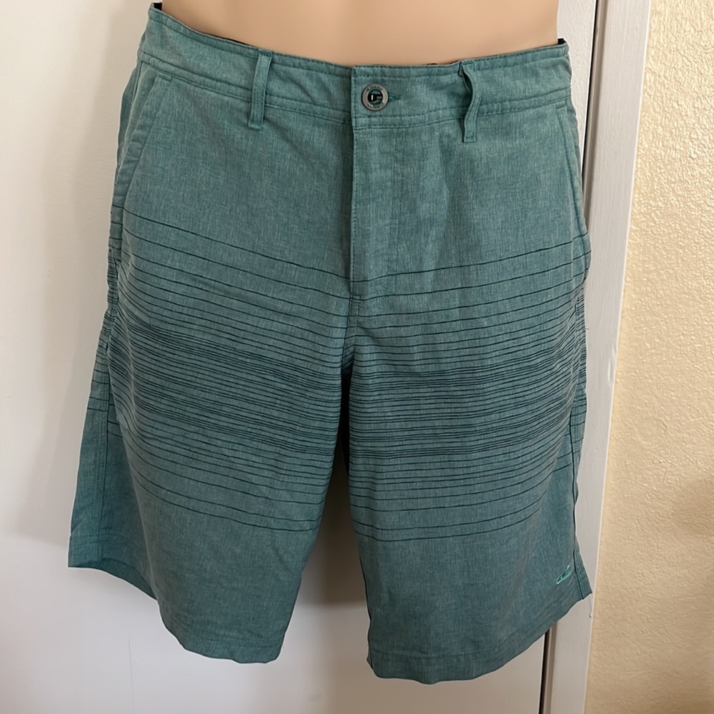 O’Neill hybrids Men’s Size 30 turquoise Excellent condition 😬🤙😎